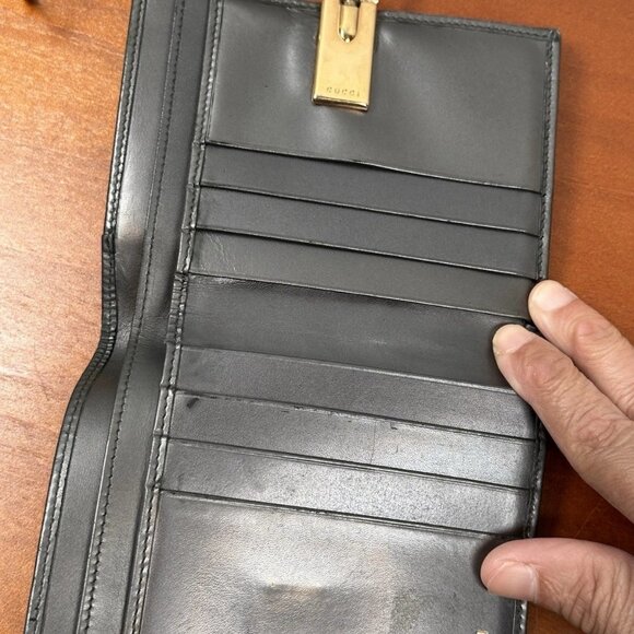 Gucci Vintage Leather Compact Wallet - Picture 14 of 15